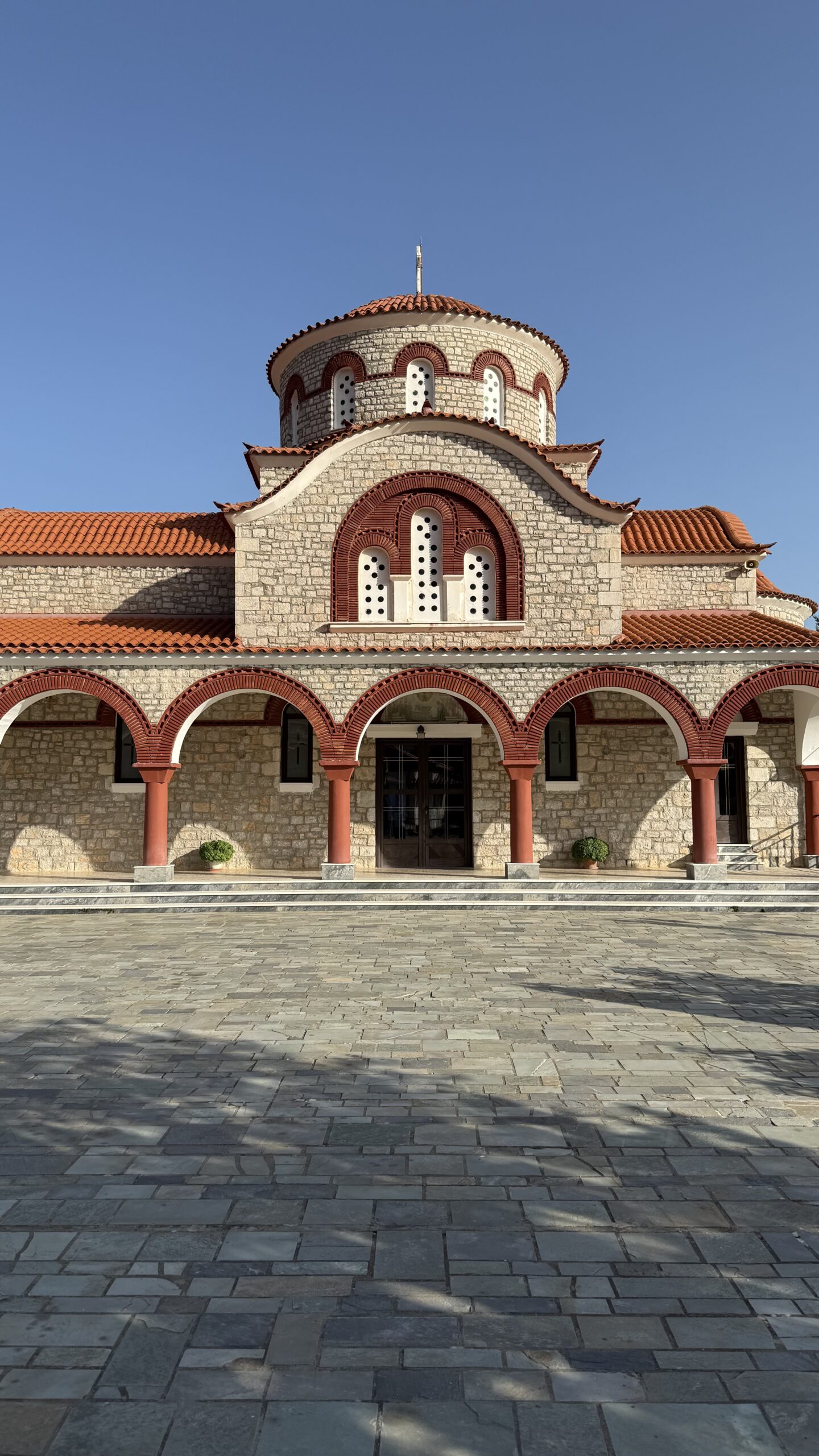 Εκκλησίες Κρεμαστής