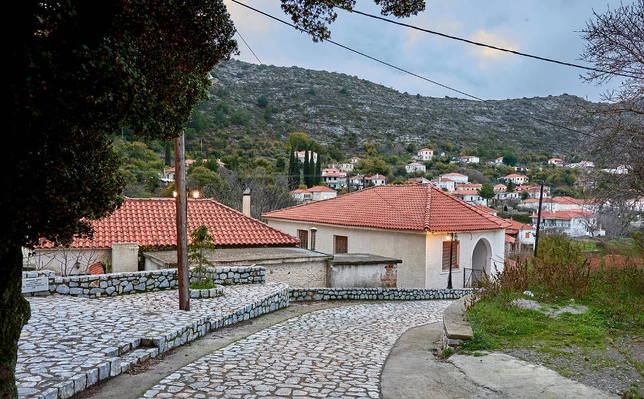 Γειτονιές Κρεμαστής